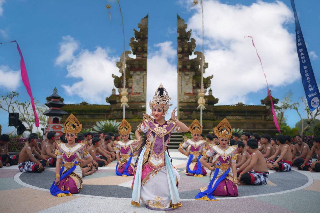 87315063-94F7-460F-AB4D-26BD2EA5DE57